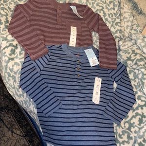 Cat & Jack 5T long sleeved shirts